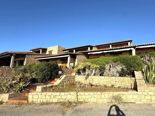 casa indipendente in vendita a Trinità d'Agultu e Vignola in zona Costa Paradiso