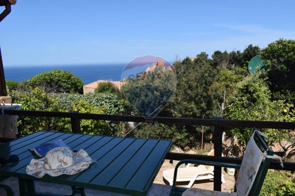appartamento in vendita a Trinità d'Agultu e Vignola in zona Costa Paradiso