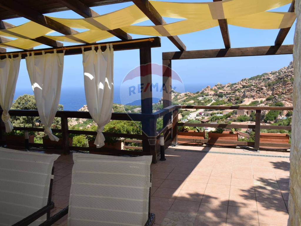 casa indipendente in vendita a Trinità d'Agultu e Vignola in zona Costa Paradiso