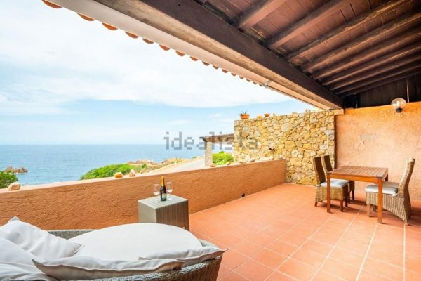 quadrivano in vendita a Trinità d'Agultu e Vignola in zona Costa Paradiso