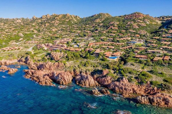 appartamento in vendita a Trinità d'Agultu e Vignola in zona Costa Paradiso