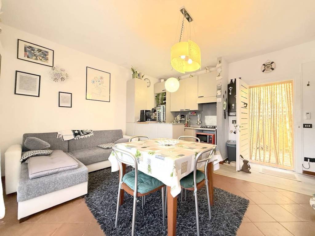 appartamento in vendita a Trinità d'Agultu e Vignola in zona Costa Paradiso