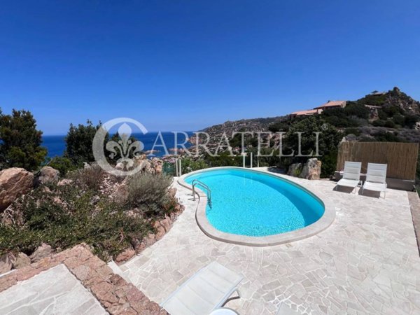 casa indipendente in vendita a Trinità d'Agultu e Vignola in zona Costa Paradiso