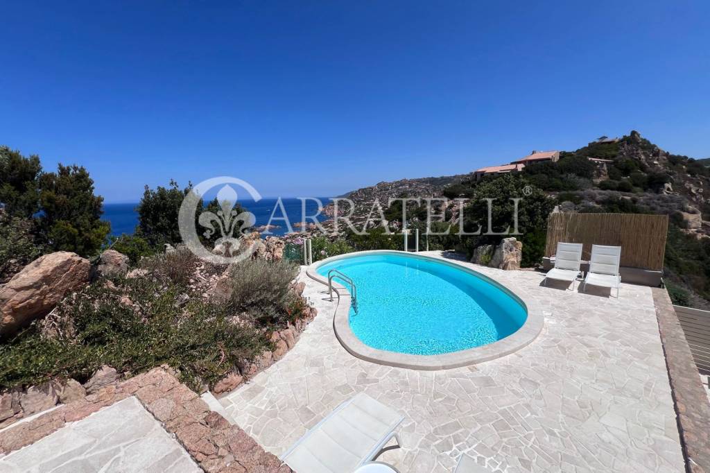 casa indipendente in vendita a Trinità d'Agultu e Vignola in zona Costa Paradiso