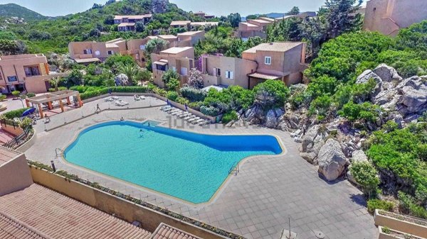 appartamento in vendita a Trinità d'Agultu e Vignola in zona Costa Paradiso