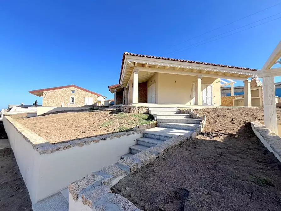 casa indipendente in vendita a Trinità d'Agultu e Vignola in zona Isola Rossa