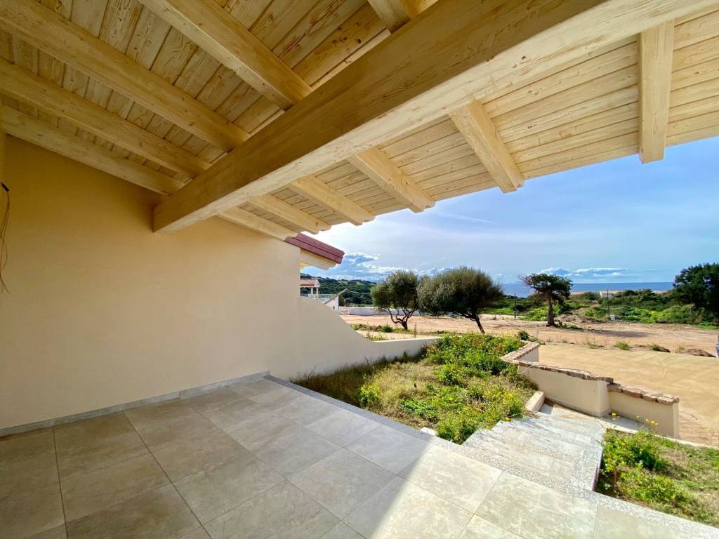 casa indipendente in vendita a Trinità d'Agultu e Vignola in zona Isola Rossa