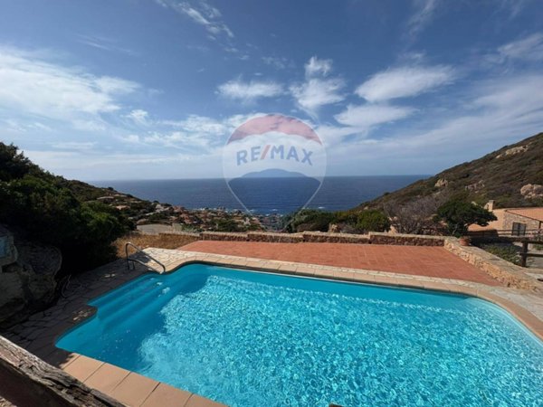 casa indipendente in vendita a Trinità d'Agultu e Vignola in zona Costa Paradiso