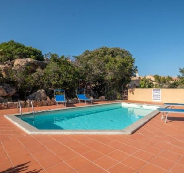 casa indipendente in vendita a Trinità d'Agultu e Vignola