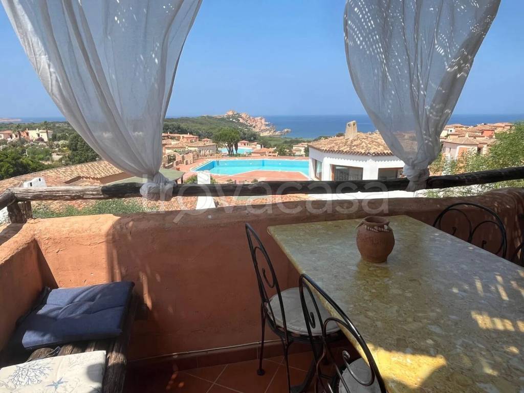 appartamento in vendita a Trinità d'Agultu e Vignola in zona Isola Rossa