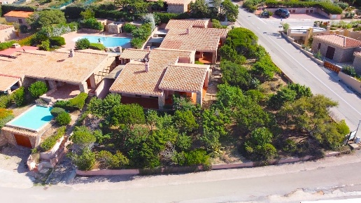 casa indipendente in vendita a Trinità d'Agultu e Vignola in zona Costa Paradiso