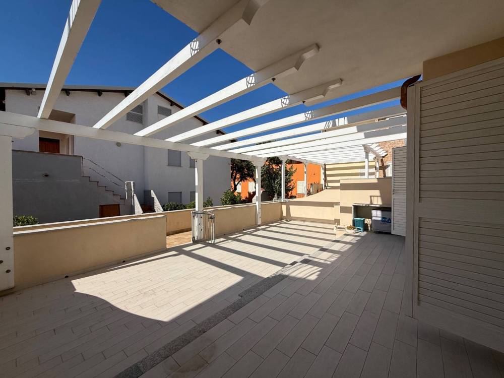 appartamento in vendita a Trinità d'Agultu e Vignola in zona Isola Rossa