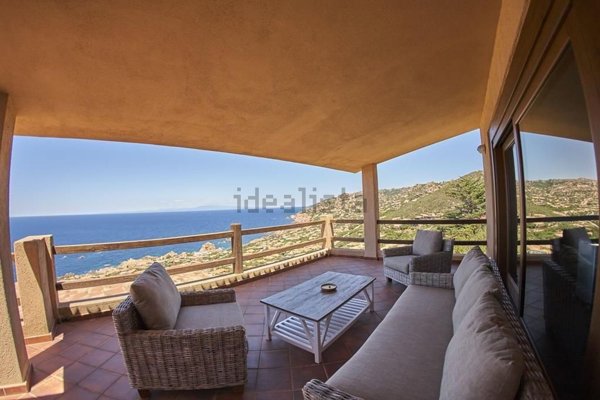 casa indipendente in vendita a Trinità d'Agultu e Vignola in zona Costa Paradiso