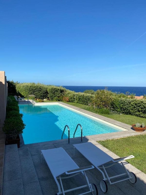 casa indipendente in vendita a Trinità d'Agultu e Vignola in zona Costa Paradiso