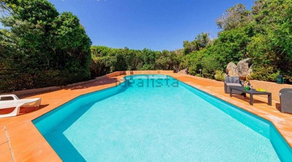 casa indipendente in vendita a Trinità d'Agultu e Vignola in zona Costa Paradiso