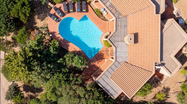 casa indipendente in vendita a Trinità d'Agultu e Vignola in zona Costa Paradiso