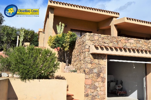 casa indipendente in vendita a Trinità d'Agultu e Vignola in zona Costa Paradiso