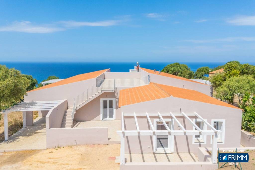 appartamento in vendita a Trinità d'Agultu e Vignola in zona Isola Rossa