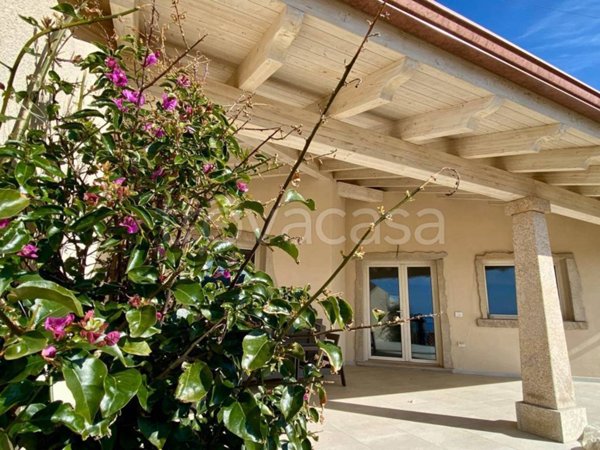 casa indipendente in vendita a Trinità d'Agultu e Vignola in zona Isola Rossa