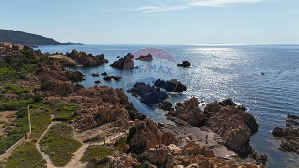 casa indipendente in vendita a Trinità d'Agultu e Vignola in zona Costa Paradiso