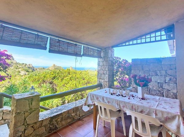 appartamento in vendita a Trinità d'Agultu e Vignola in zona Costa Paradiso