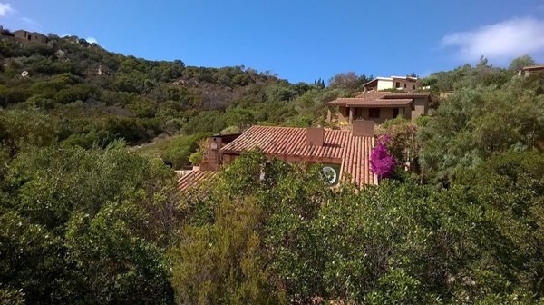 casa indipendente in vendita a Trinità d'Agultu e Vignola in zona Costa Paradiso