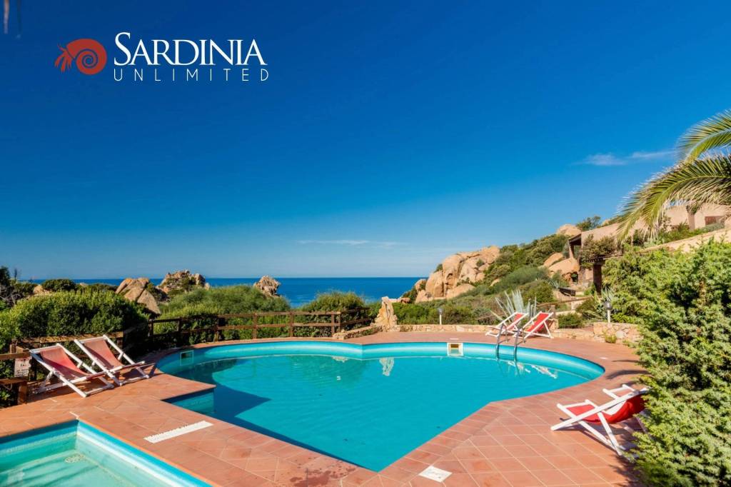 casa indipendente in vendita a Trinità d'Agultu e Vignola in zona Costa Paradiso