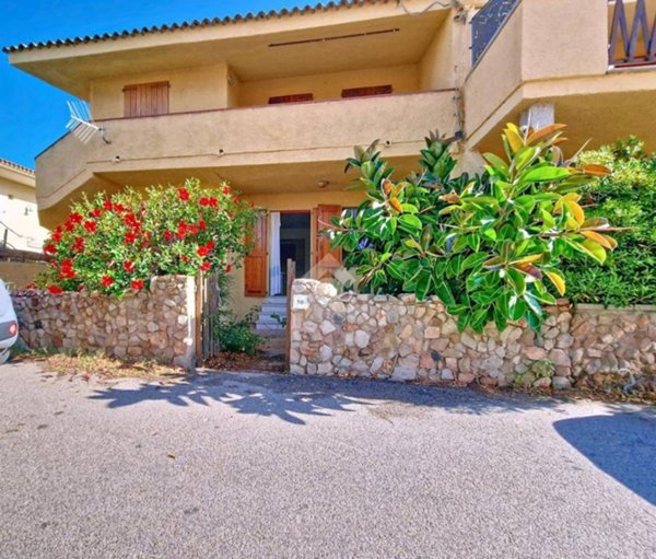 appartamento in vendita a Trinità d'Agultu e Vignola in zona Isola Rossa