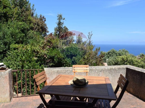 appartamento in vendita a Trinità d'Agultu e Vignola in zona Costa Paradiso