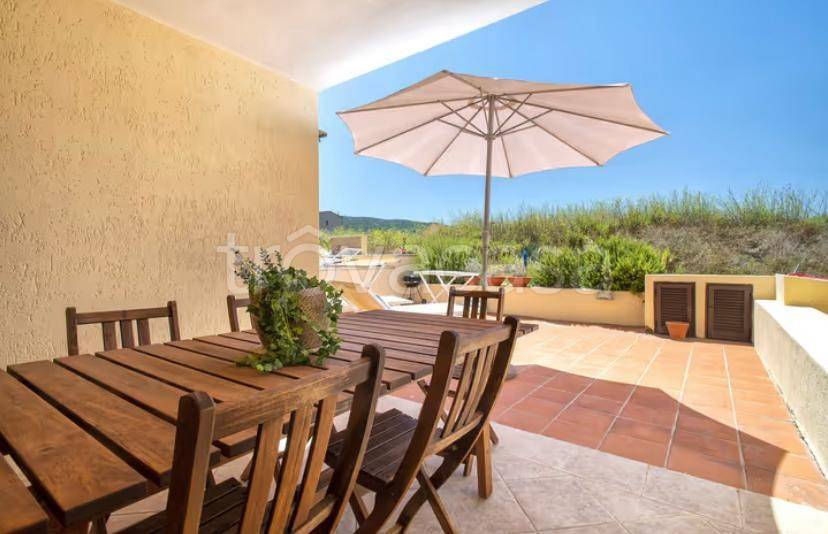 casa indipendente in vendita a Trinità d'Agultu e Vignola in zona Isola Rossa