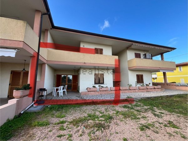 appartamento in vendita a Trinità d'Agultu e Vignola in zona Paduledda