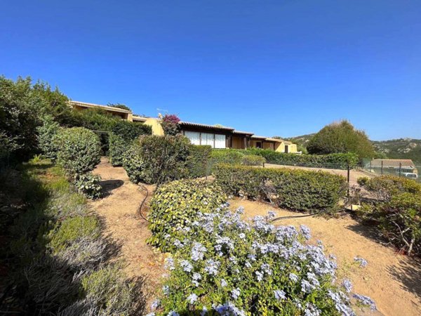 appartamento in vendita a Trinità d'Agultu e Vignola in zona Costa Paradiso