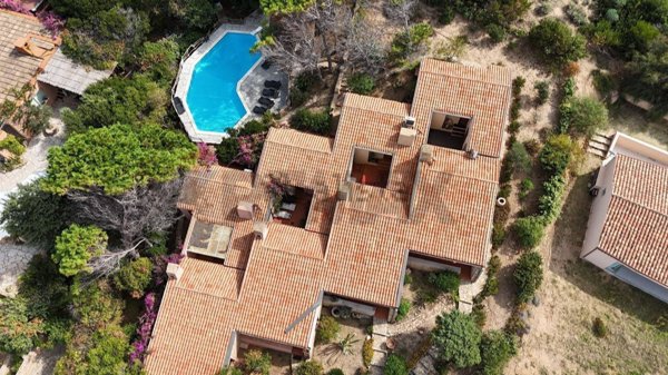 casa indipendente in vendita a Trinità d'Agultu e Vignola