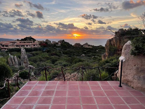 casa indipendente in vendita a Trinità d'Agultu e Vignola in zona Costa Paradiso