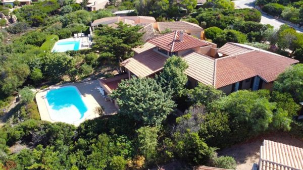 casa indipendente in vendita a Trinità d'Agultu e Vignola in zona Costa Paradiso
