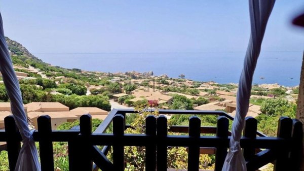 casa indipendente in vendita a Trinità d'Agultu e Vignola in zona Costa Paradiso