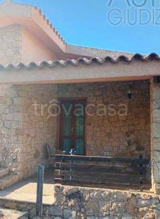 casa indipendente in vendita a Trinità d'Agultu e Vignola in zona Costa Paradiso