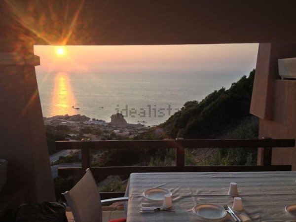 casa indipendente in vendita a Trinità d'Agultu e Vignola in zona Costa Paradiso