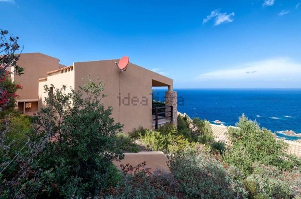 casa indipendente in vendita a Trinità d'Agultu e Vignola in zona Costa Paradiso