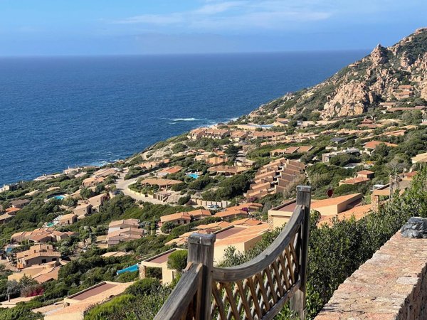casa indipendente in vendita a Trinità d'Agultu e Vignola in zona Costa Paradiso