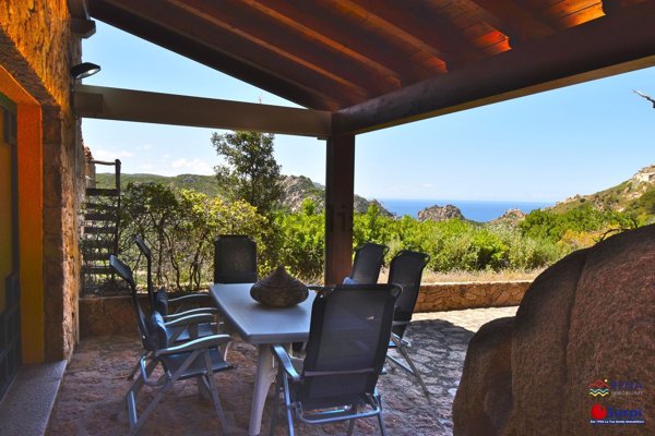 casa indipendente in vendita a Trinità d'Agultu e Vignola in zona Costa Paradiso