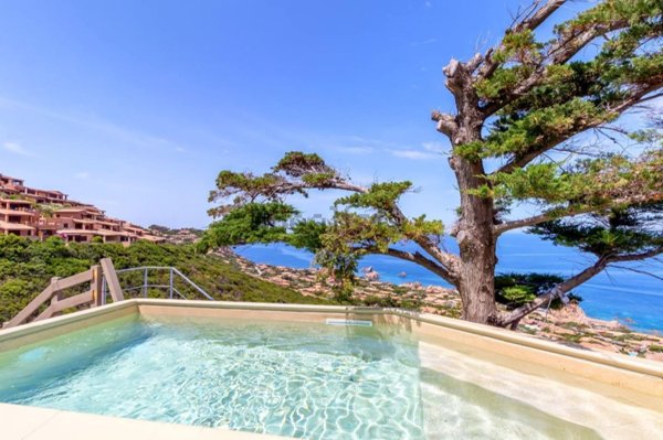 casa indipendente in vendita a Trinità d'Agultu e Vignola in zona Costa Paradiso