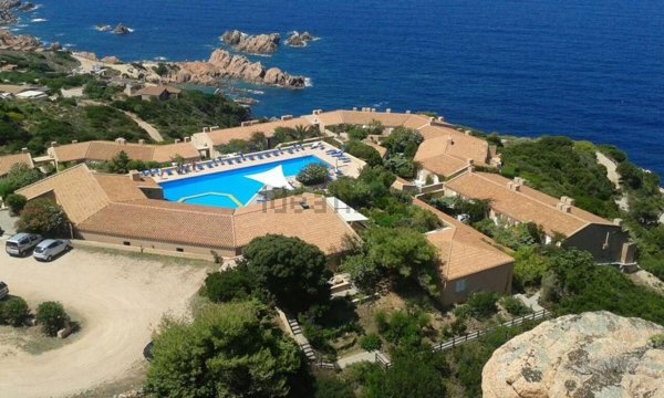 appartamento in vendita a Trinità d'Agultu e Vignola in zona Costa Paradiso