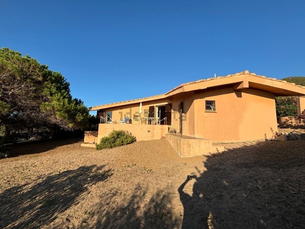 casa indipendente in vendita a Trinità d'Agultu e Vignola in zona Costa Paradiso