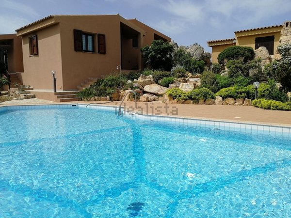 appartamento in vendita a Trinità d'Agultu e Vignola in zona Costa Paradiso