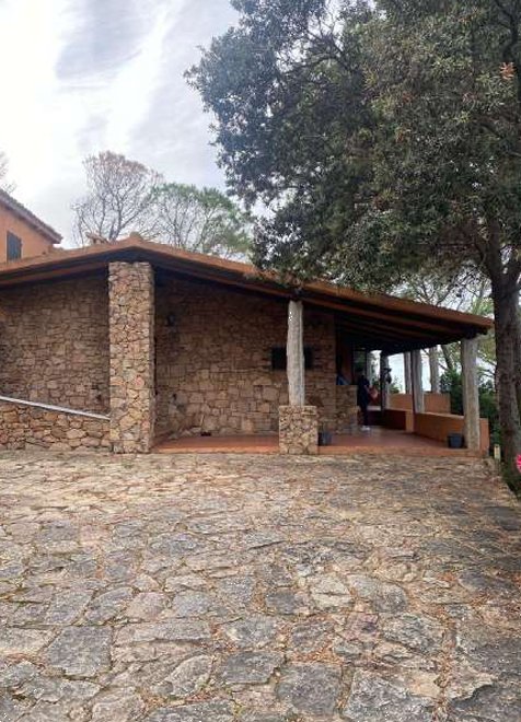 casa indipendente in vendita a Trinità d'Agultu e Vignola in zona Isola Rossa