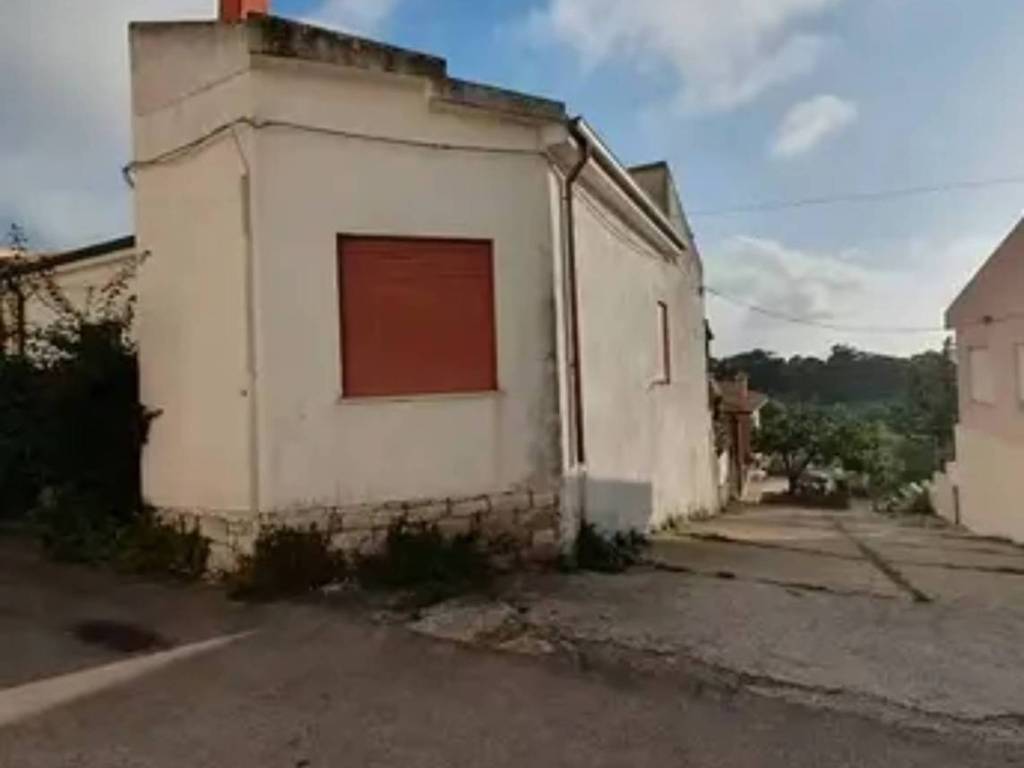 casa indipendente in vendita a Trinità d'Agultu e Vignola