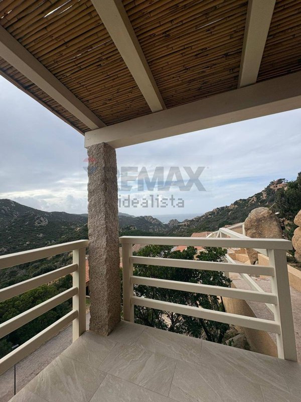 casa indipendente in vendita a Trinità d'Agultu e Vignola in zona Costa Paradiso