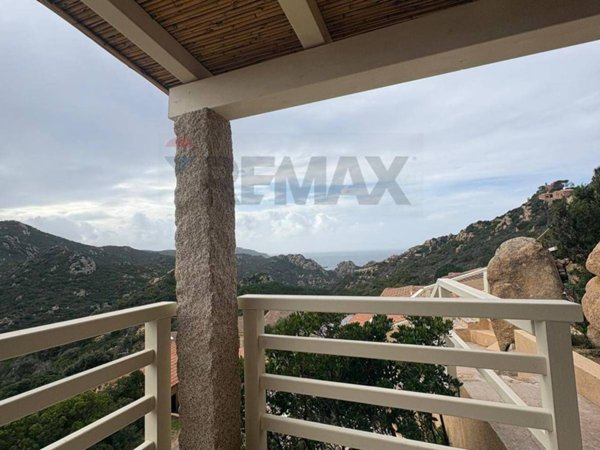 casa indipendente in vendita a Trinità d'Agultu e Vignola in zona Costa Paradiso