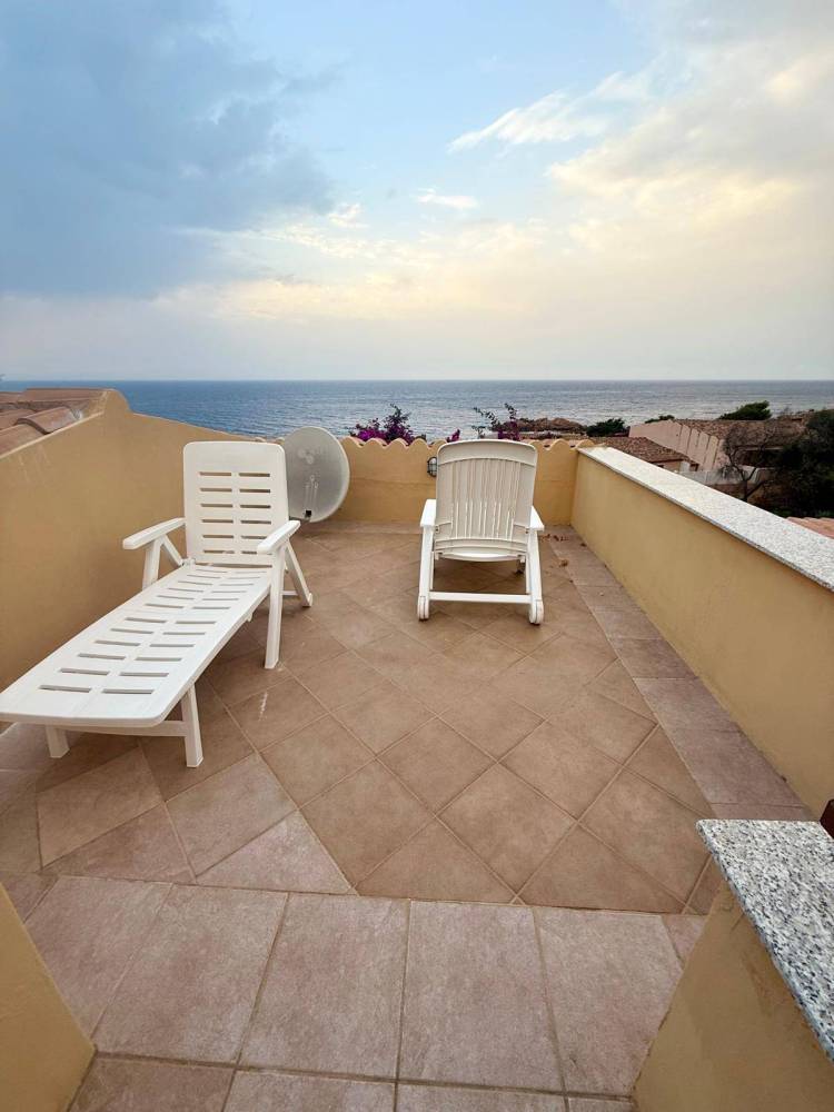 casa indipendente in vendita a Trinità d'Agultu e Vignola in zona Costa Paradiso